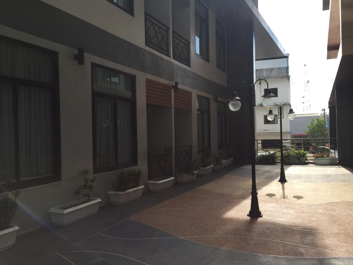 Thanburi Hotel Udon Thani Exterior foto